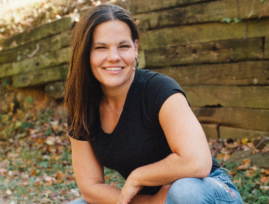 Gwen Roach