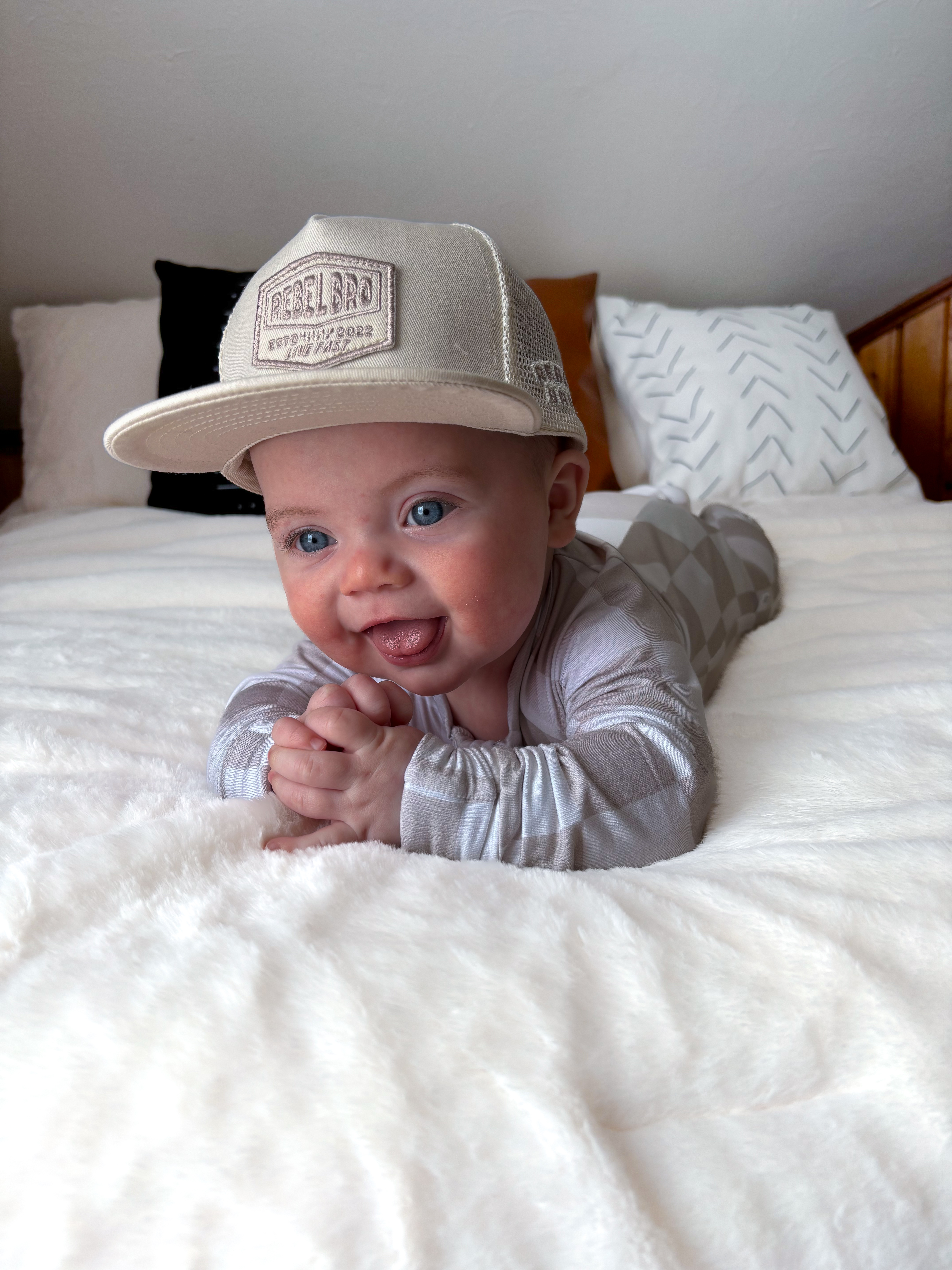 Decker Snapback