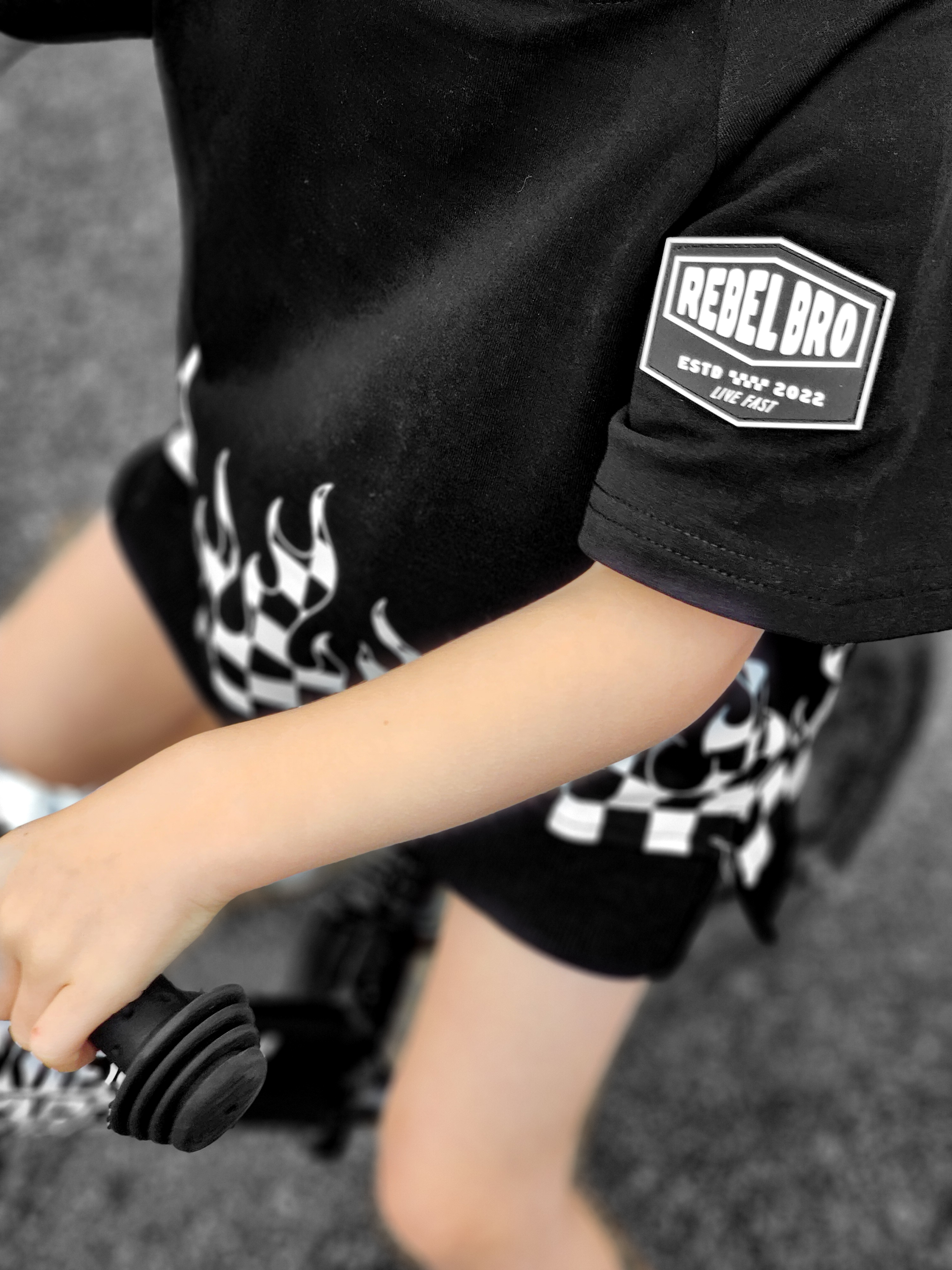 Short Sleeve Hoodie in Harley