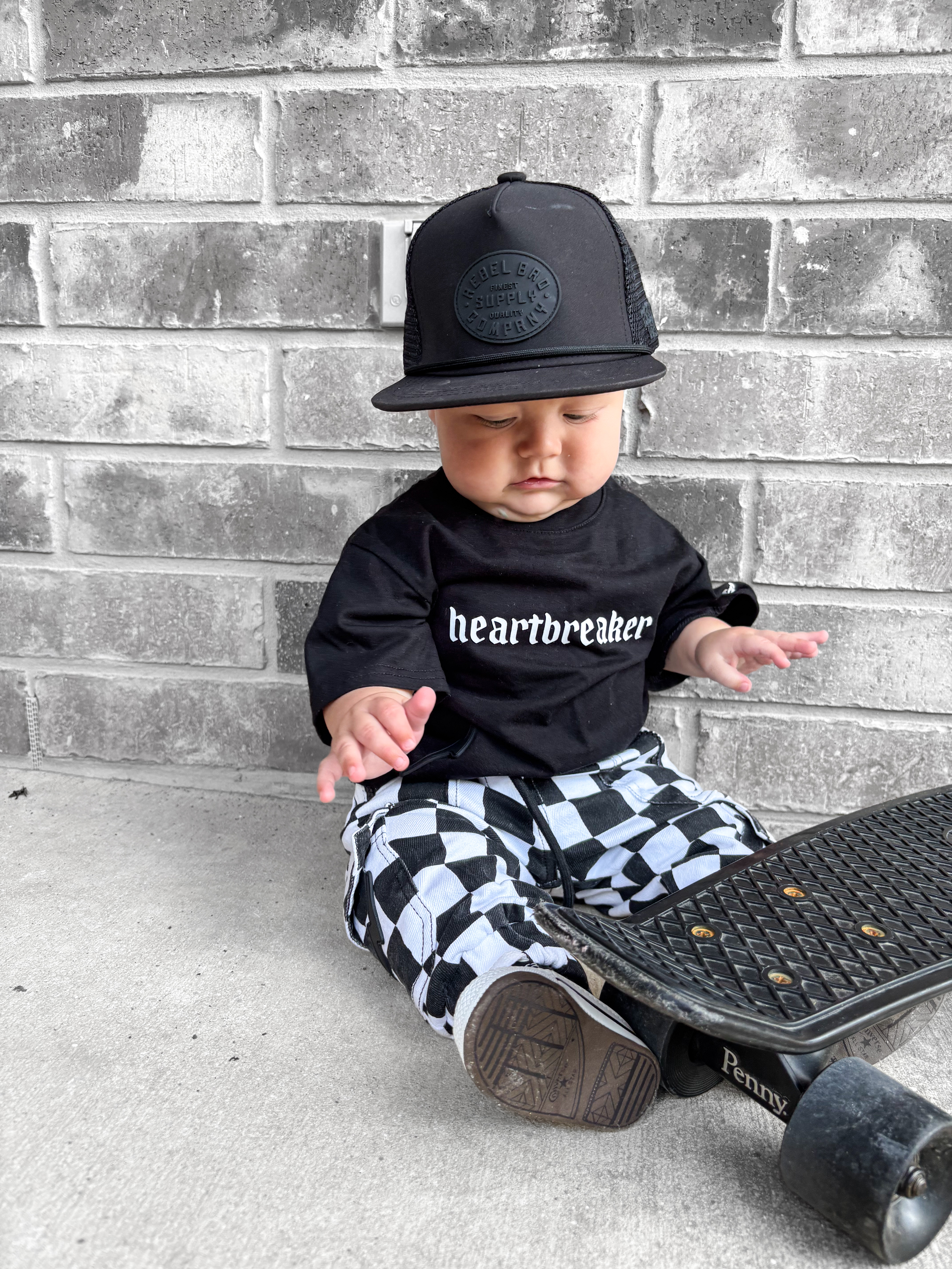 Bamboo Graphic Tee in Heartbreaker