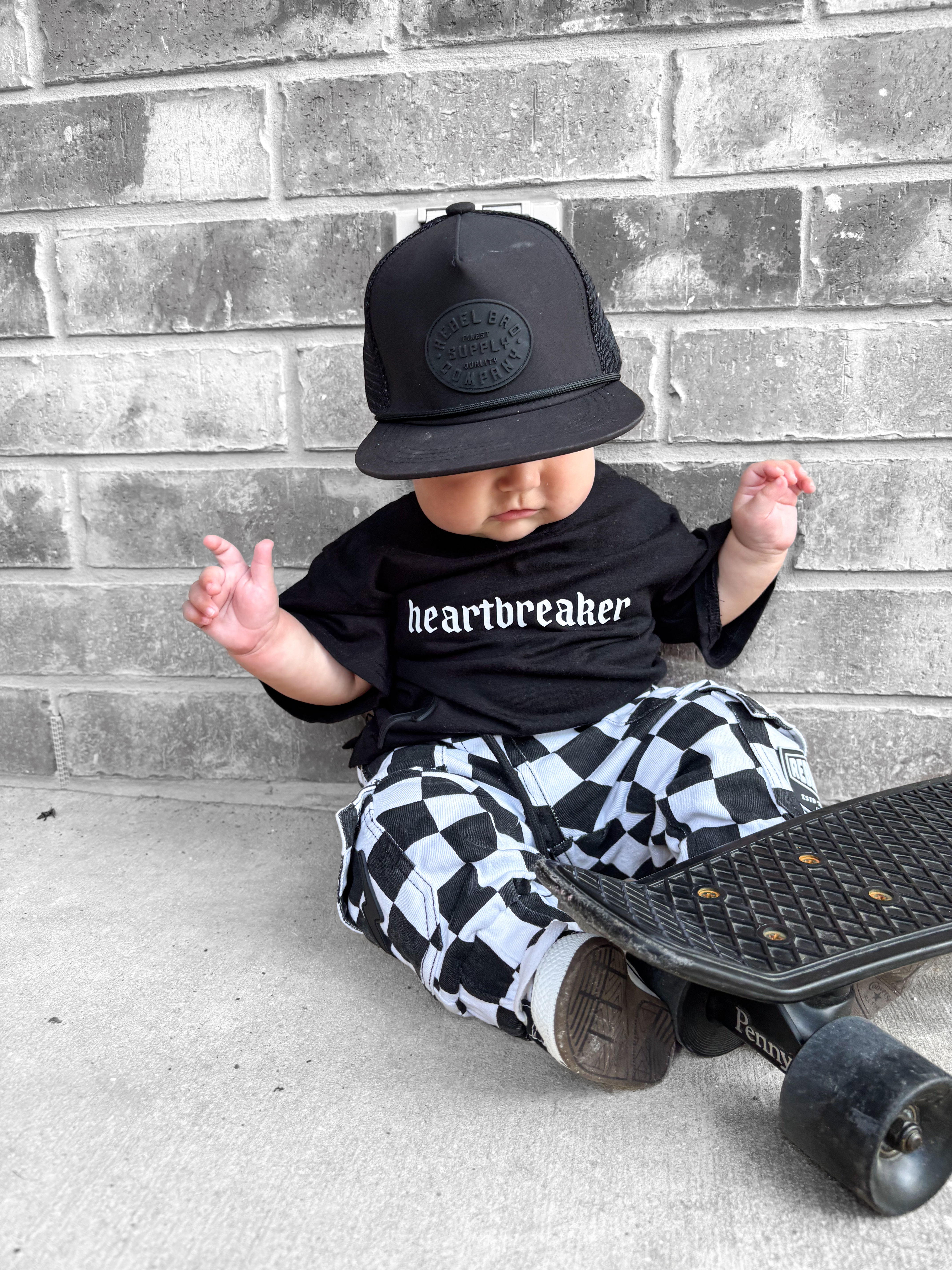 Bamboo Graphic Tee in Heartbreaker